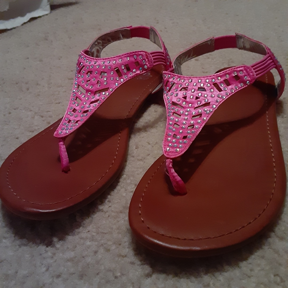 Pink Sandels